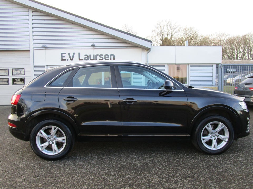 Audi Q3 1,4 TFSi 150 Sport 5d