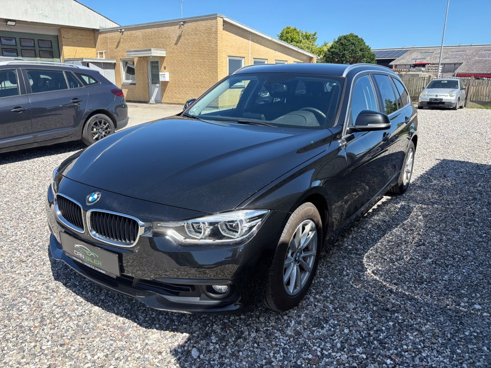 BMW 320i 2,0 Touring aut. 5d