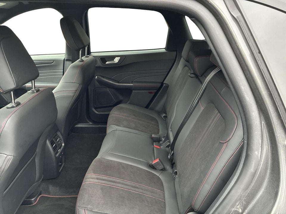 Ford Kuga 2,5 PHEV ST-Line X CVT 5d