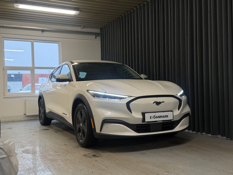 Ford Mustang Mach-E 88 Extended Range 5d