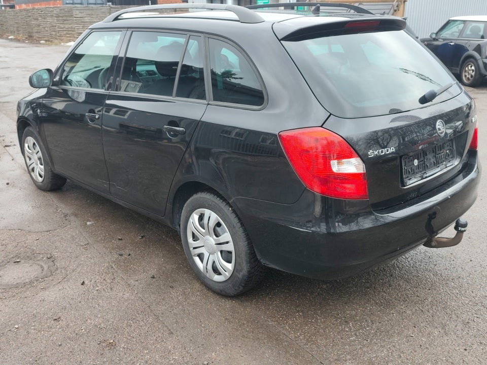 Skoda Fabia 1,2 TSi 86 Ambition Combi 5d