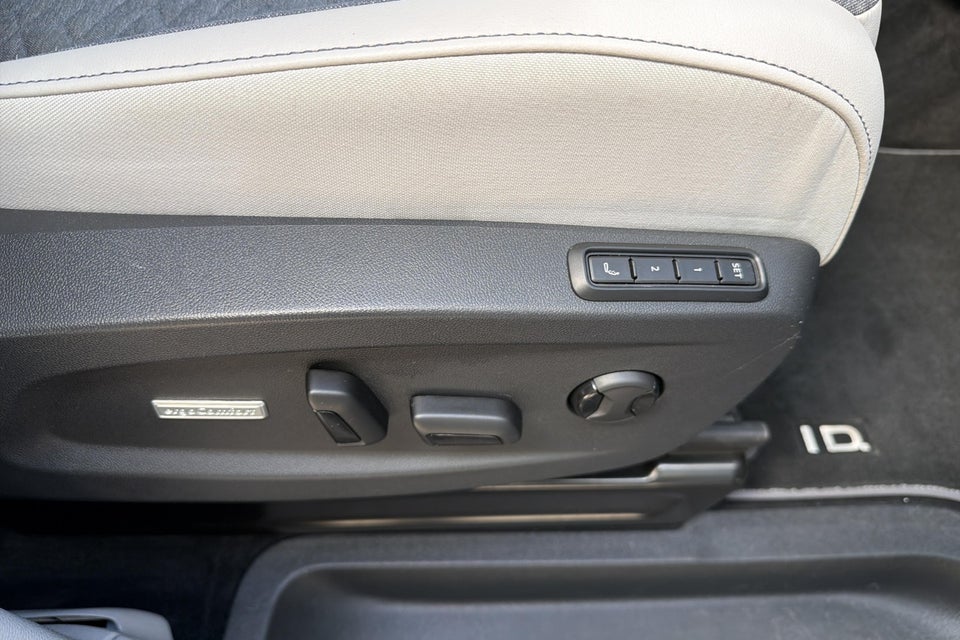 VW ID.Buzz 77 Style SWB 5d