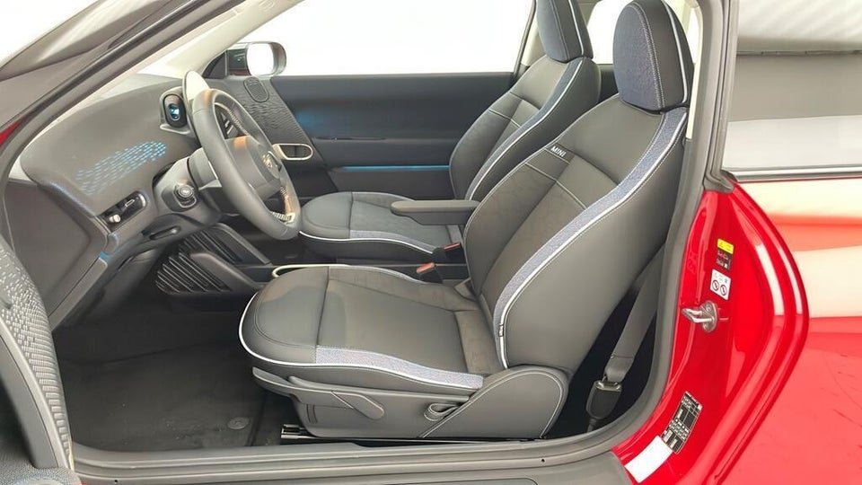 MINI Cooper SE Classic Trim M 3d