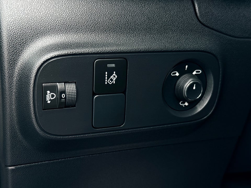 Citroën C3 1,2 PureTech 82 Iconic 5d