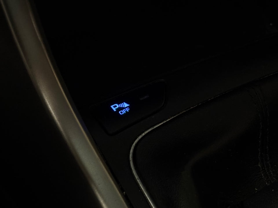 Hyundai i30 1,6 CRDi 110 Active+ CW 5d