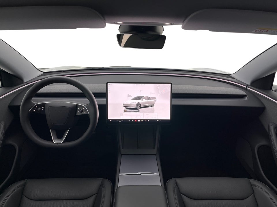 Tesla Model 3 RWD 4d