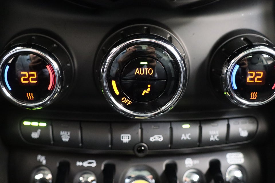 MINI Cooper SE Edition Premium Plus 3d