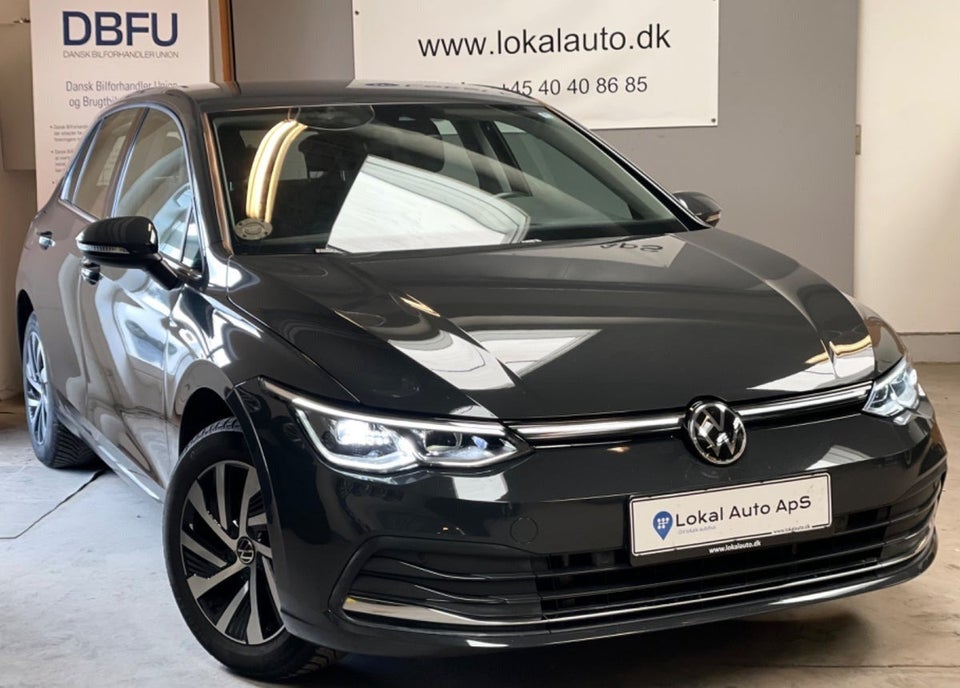 VW Golf VIII 1,4 eHybrid DSG 5d