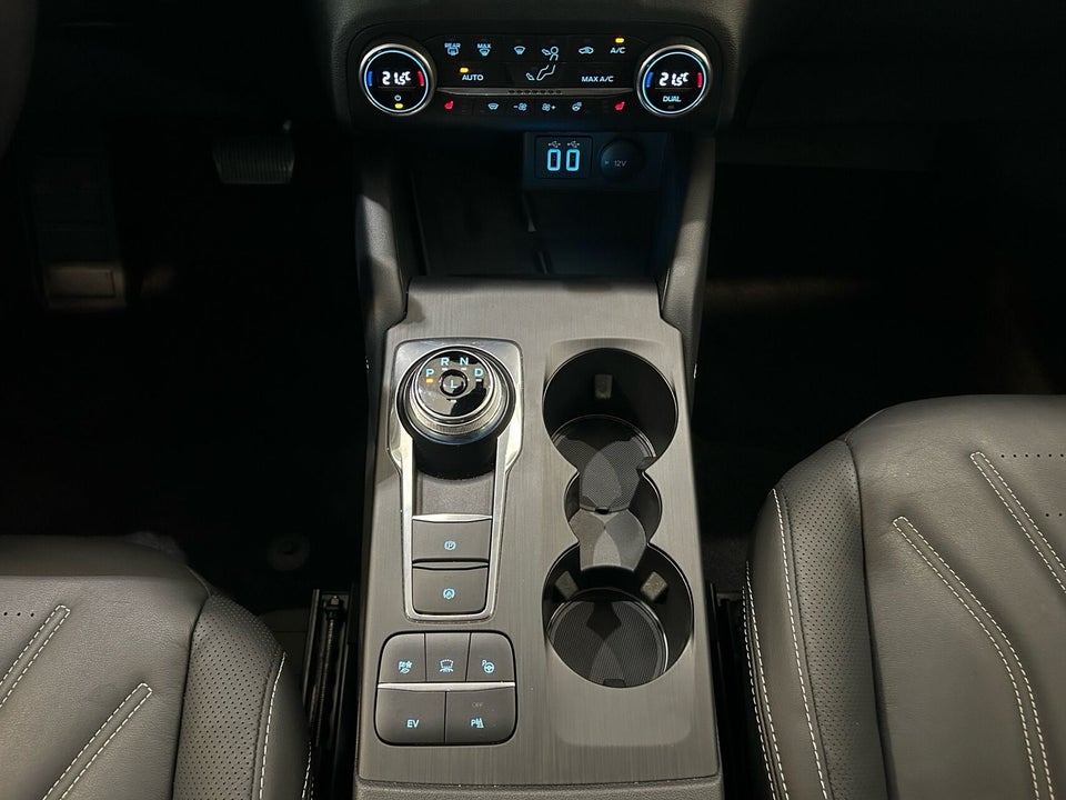 Ford Kuga 2,5 PHEV Vignale CVT 5d