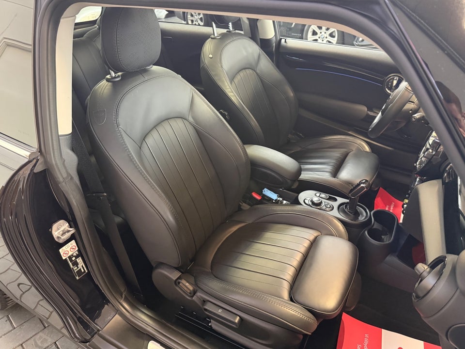 MINI Cooper SE Edition Premium Plus 3d