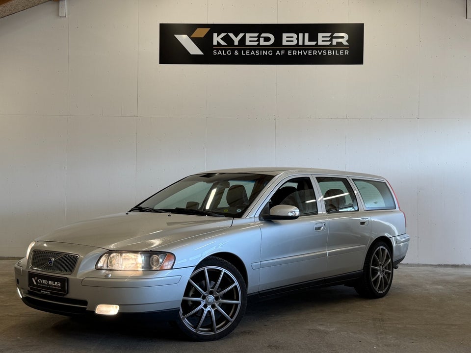 Volvo V70 2,4 170 Classic Momentum 5d