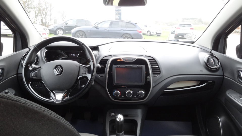 Renault Captur 0,9 TCe 90 Expression 5d