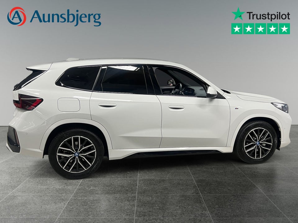 BMW iX1 eDrive20 M-Sport 5d