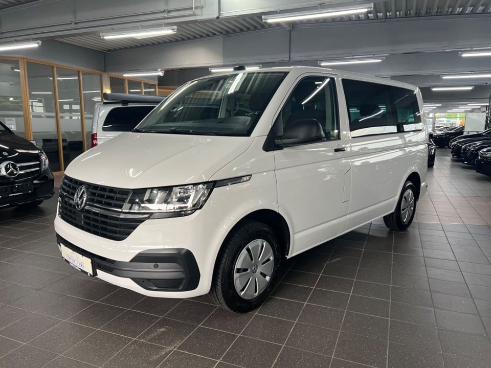 VW Multivan 2,0 TDi 150 Highline kort