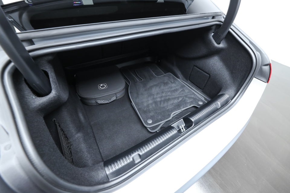 Mercedes EQE350+ AMG Line 4d