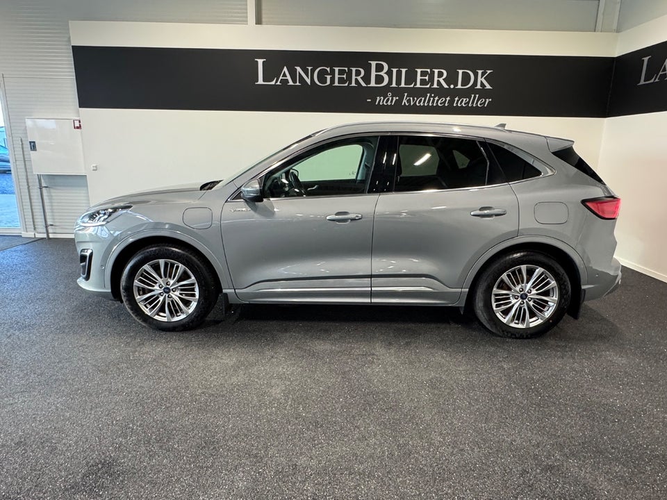 Ford Kuga 2,5 PHEV Vignale CVT 5d