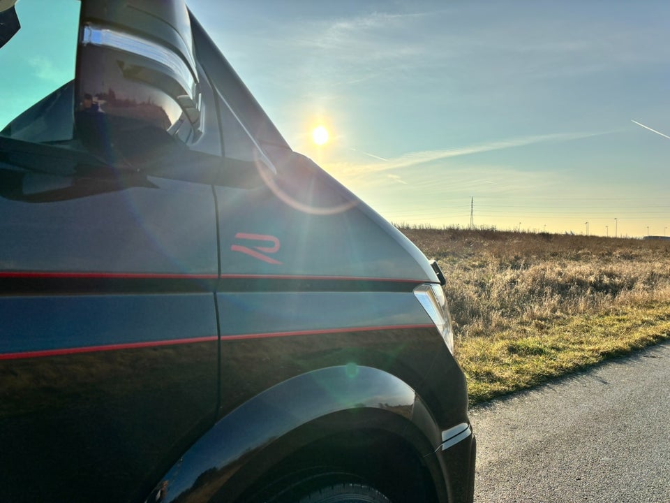 VW Crafter 35 2,0 TDi 177 Kassevogn L3H2 aut.