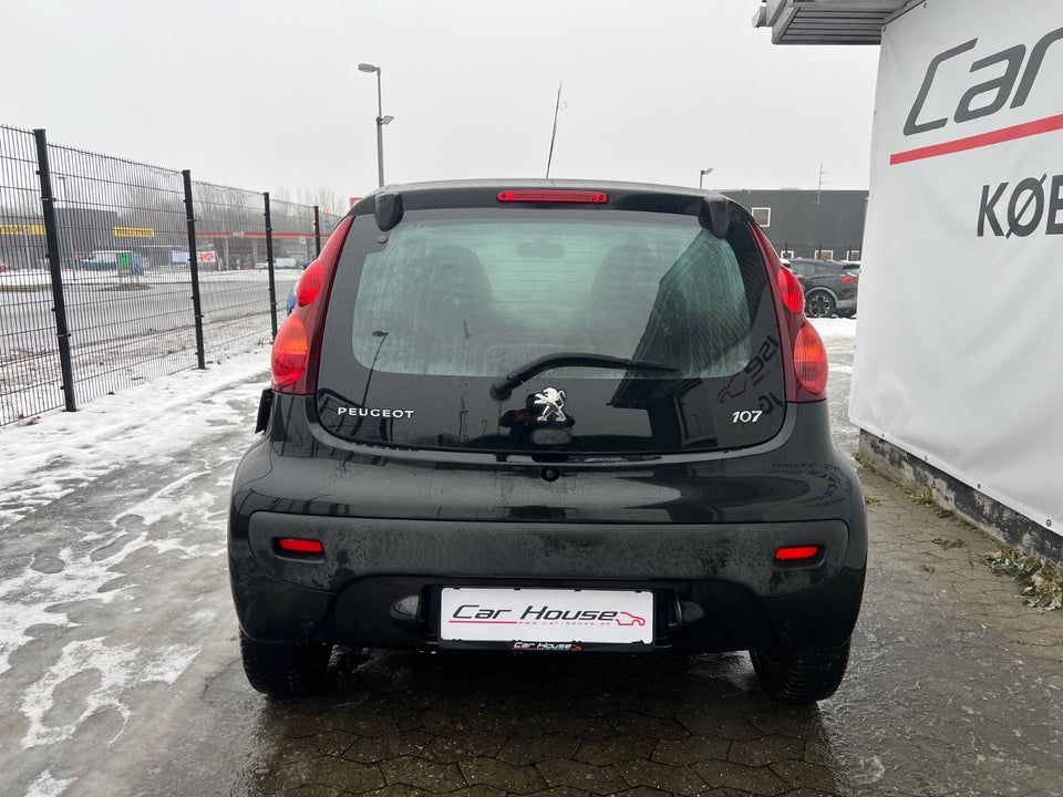 Peugeot 107 1,0 Active 5d