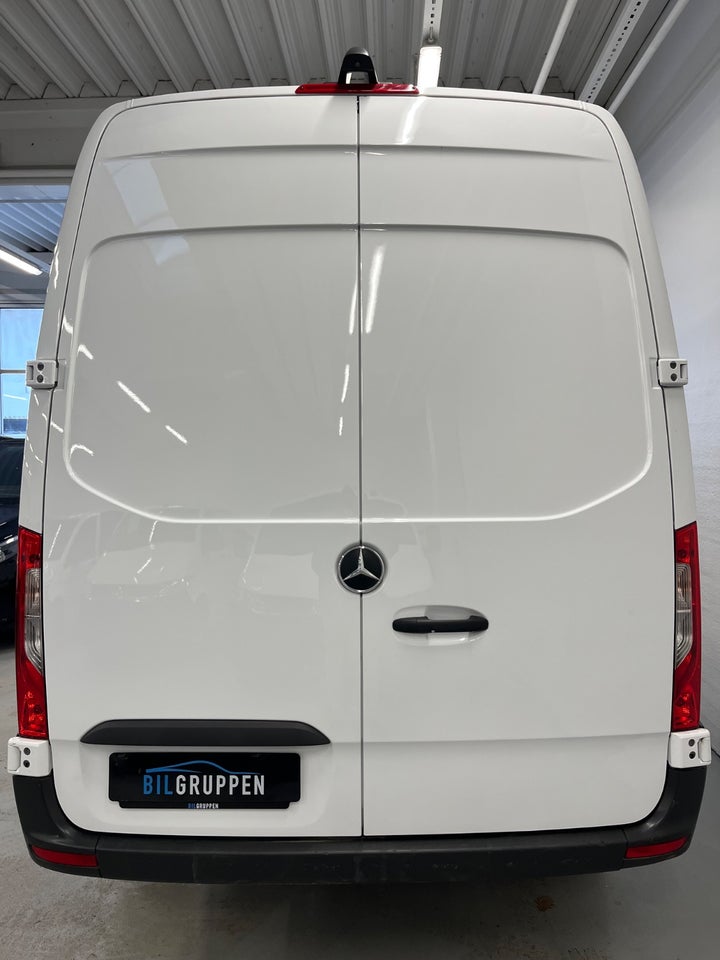 Mercedes Sprinter 317 2,0 CDi A2 Kassevogn aut. RWD