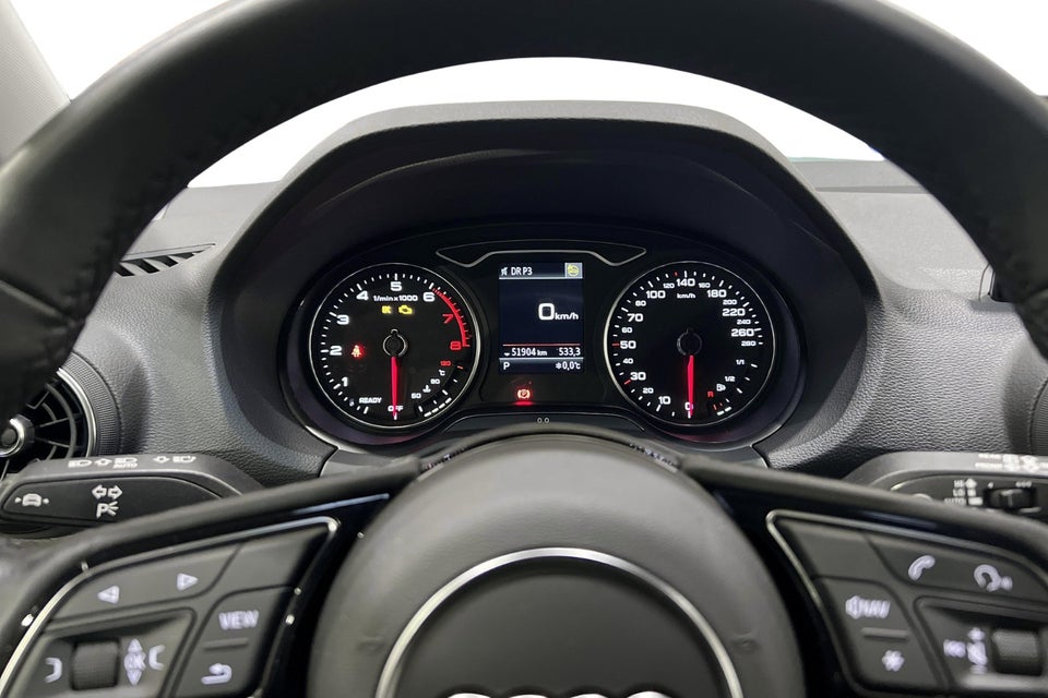 Audi Q2 35 TFSi Prestige S-tr. 5d