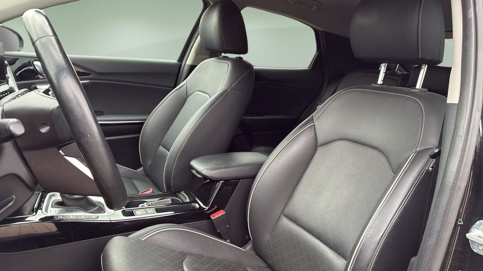Kia XCeed 1,6 PHEV Upgrade DCT 5d