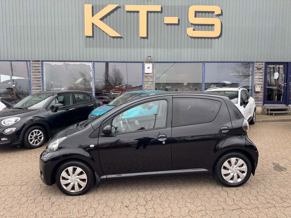 Toyota Aygo 1,0 VVT-i T2 Air Connect 5d