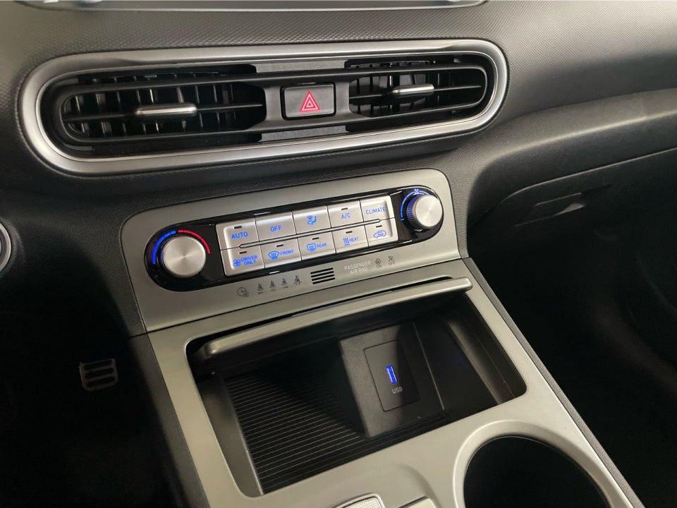 Hyundai Kona 39 EV Select 5d