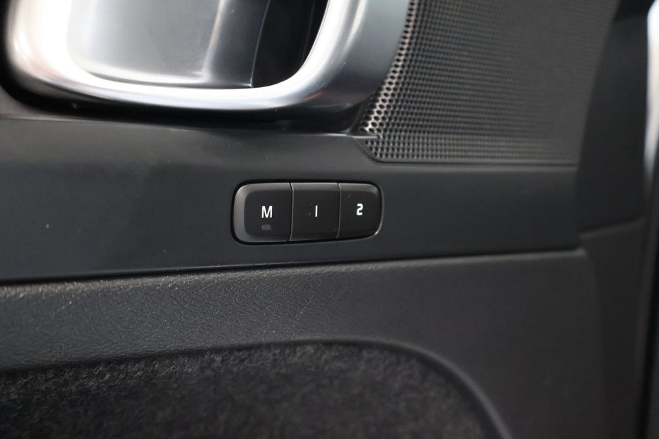 Volvo XC40 P6 ReCharge Plus 5d
