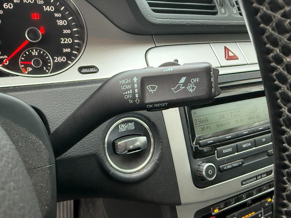 VW Passat 1,6 TDi 105 BlueMotion 4d