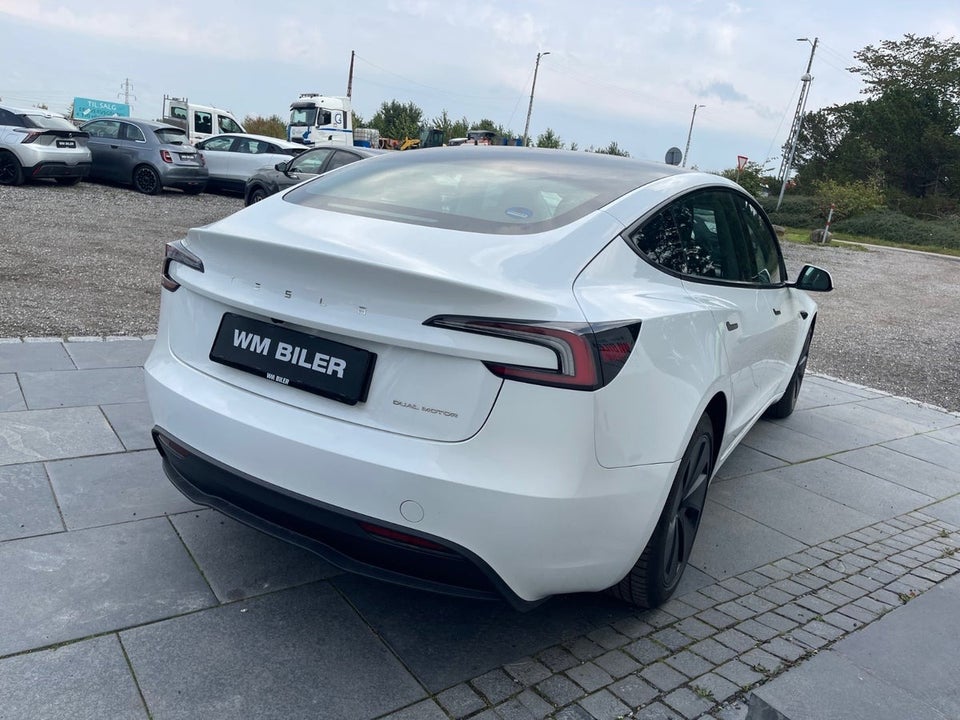 Tesla Model 3 Long Range AWD 4d