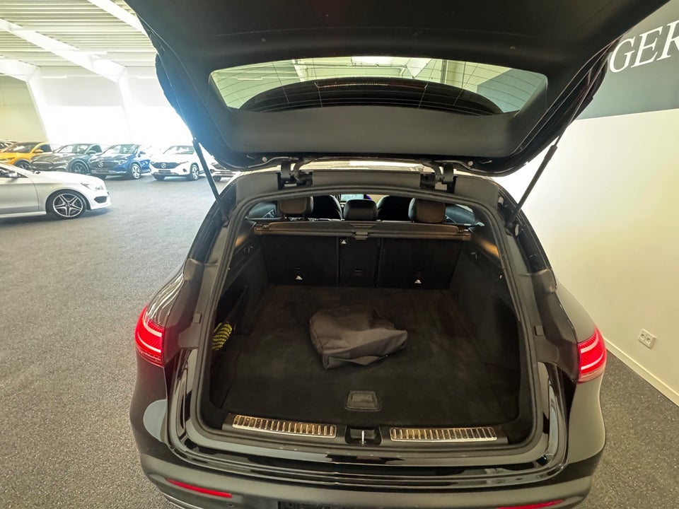 Mercedes EQC400 4Matic 5d