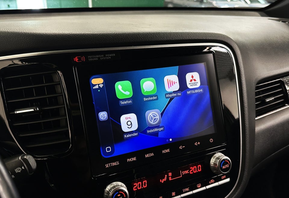 Mitsubishi Outlander 2,4 PHEV Luxury CVT 4WD 5d
