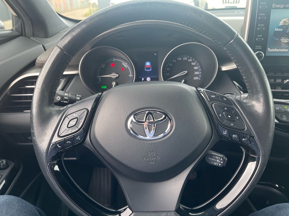 Toyota C-HR 2,0 Hybrid C-LUB CVT 5d