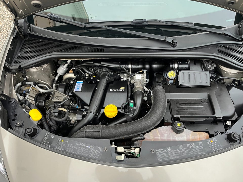 Renault Clio III 1,5 dCi 90 Expression Sport Tourer 5d