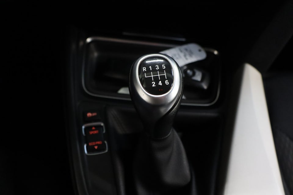 BMW 318d 2,0 Touring 5d