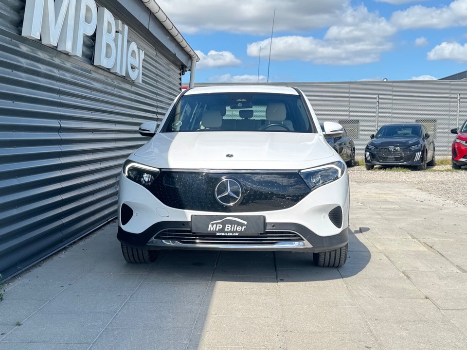 Mercedes EQB250+ Progressive 5d
