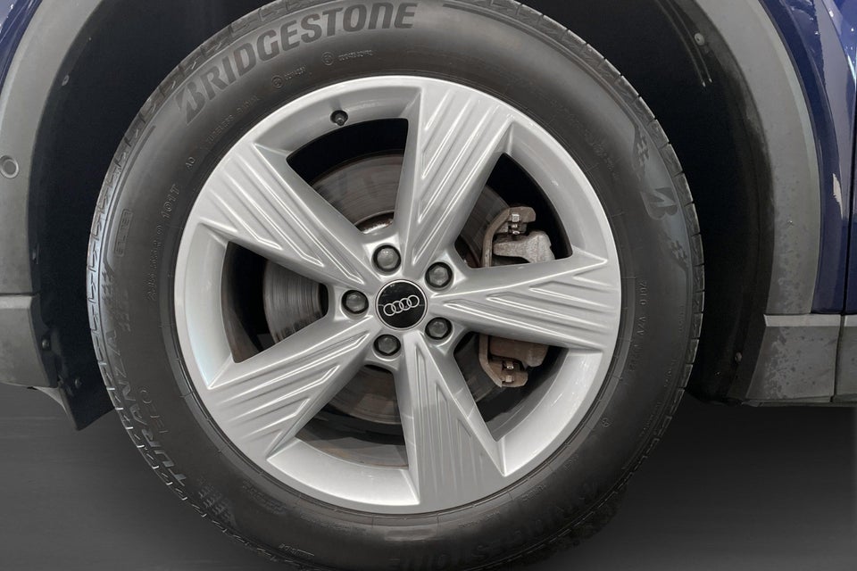 Audi Q4 e-tron 40 Attitude 5d