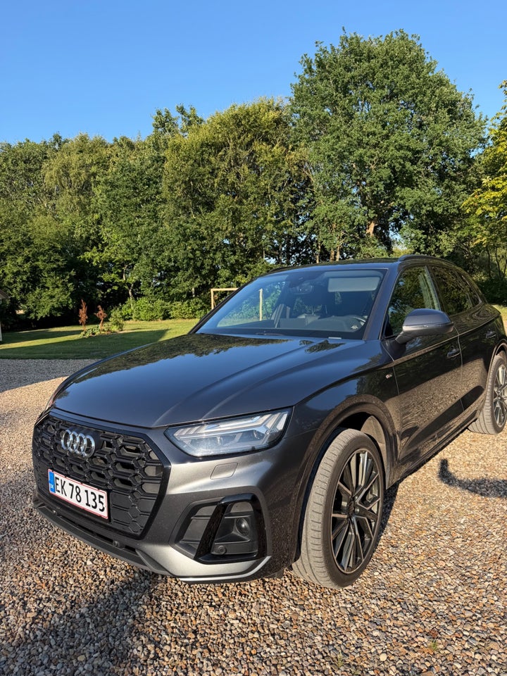 Audi Q5 55 TFSi e S-line quattro S-tr. 5d