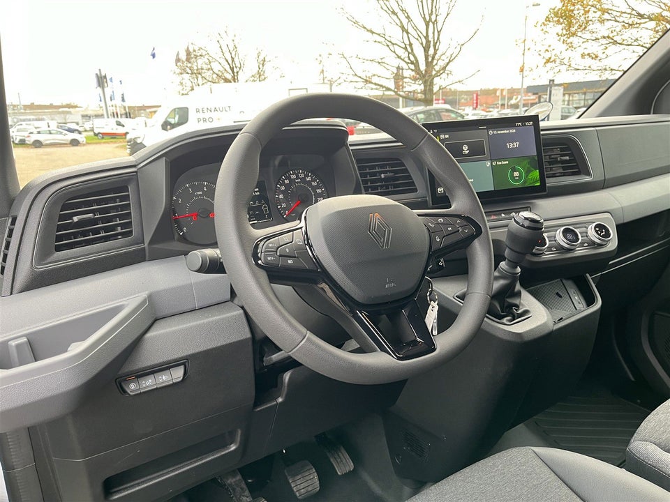 Renault Master V T33 2,0 dCi 150 L2H2 Kassevogn Tekno aut.