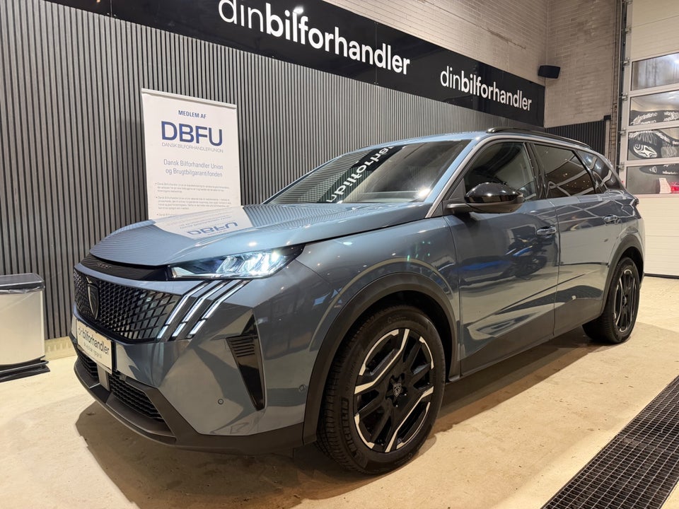 Peugeot e-5008 77 Allure 7prs 5d