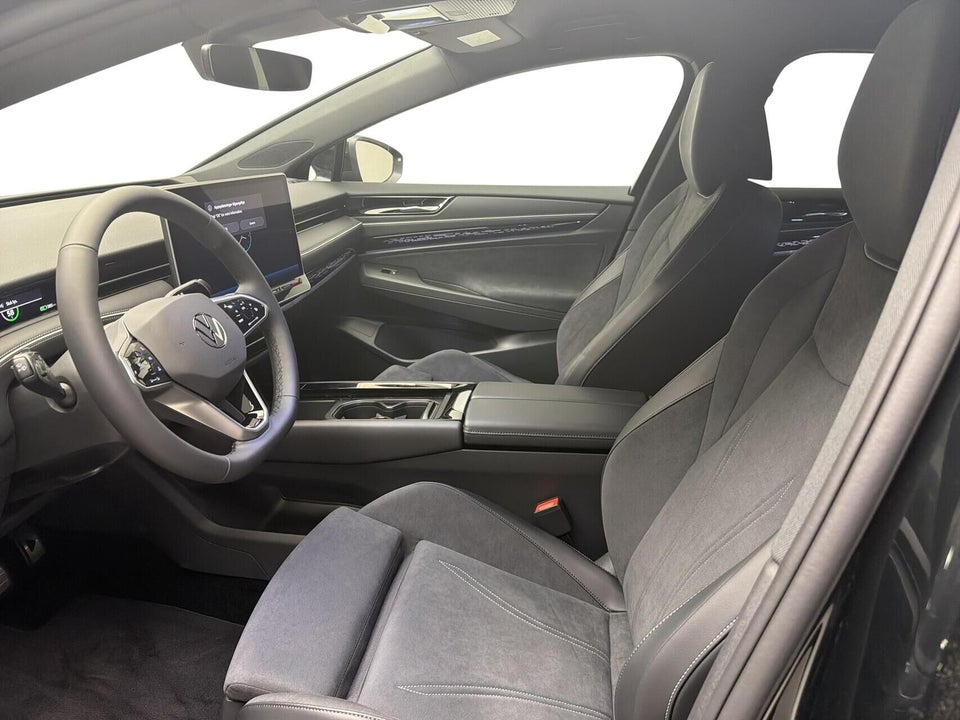 VW ID.7 86 Style S Tourer 5d