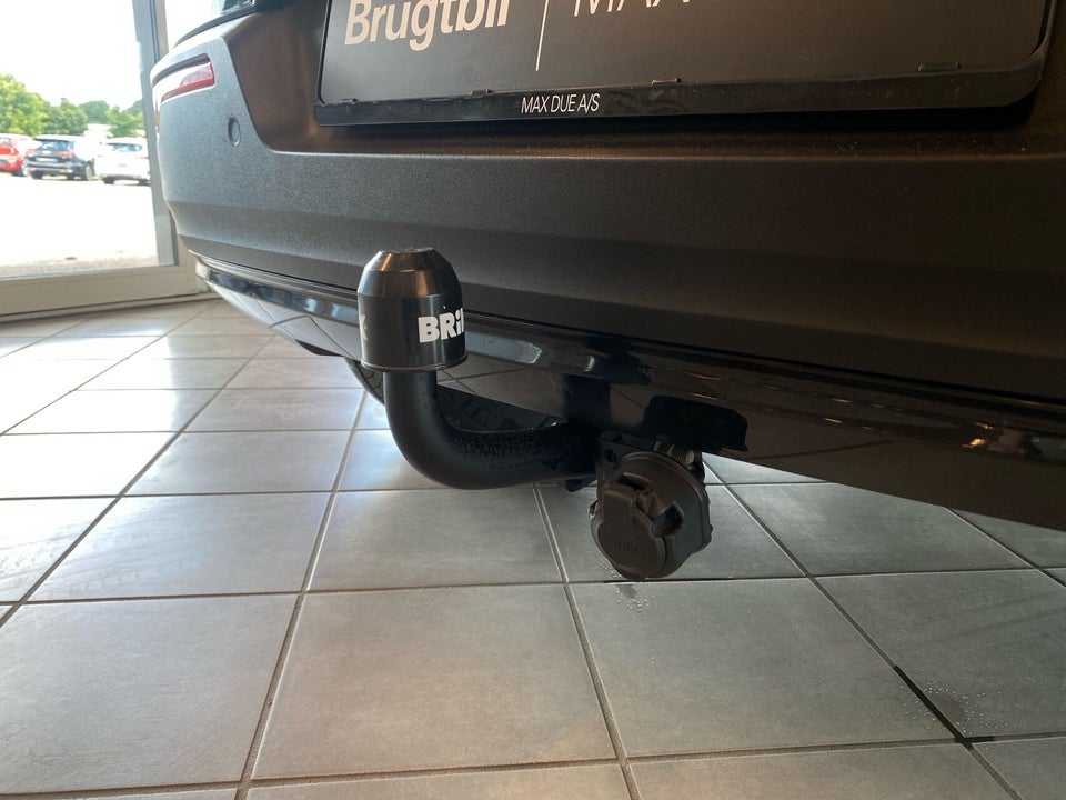 Volvo XC40 P8 ReCharge Twin Plus 5d