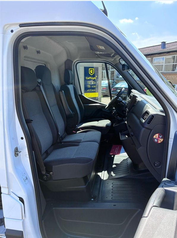 Nissan NV400 2,3 dCi 150 L3H2 Kassevogn