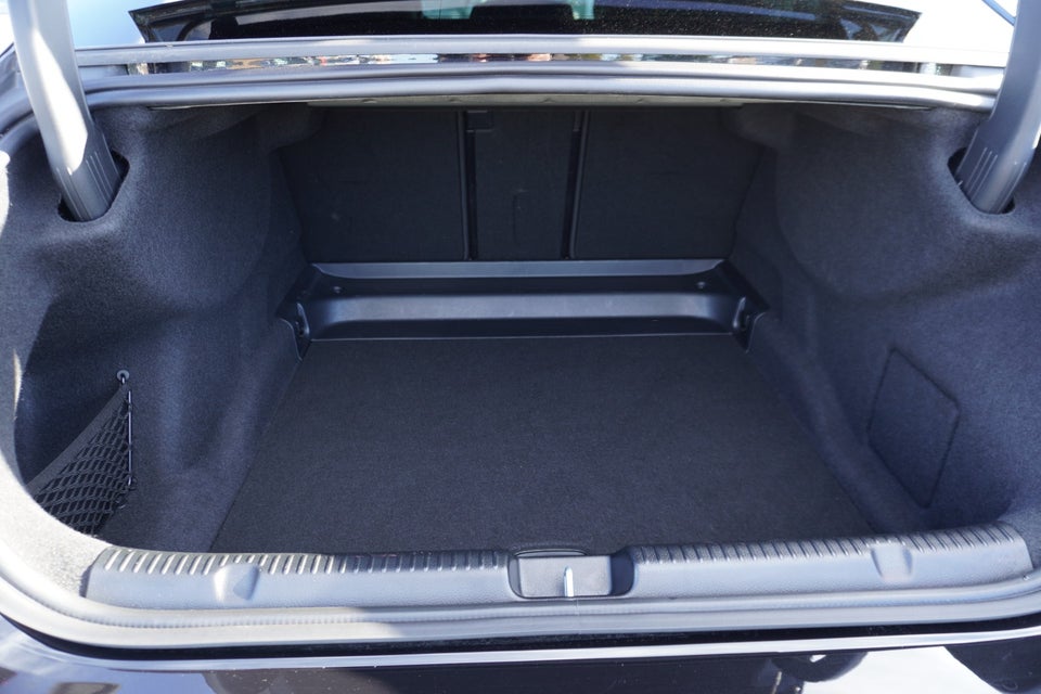 Mercedes EQE350+ AMG Line Premium 4d