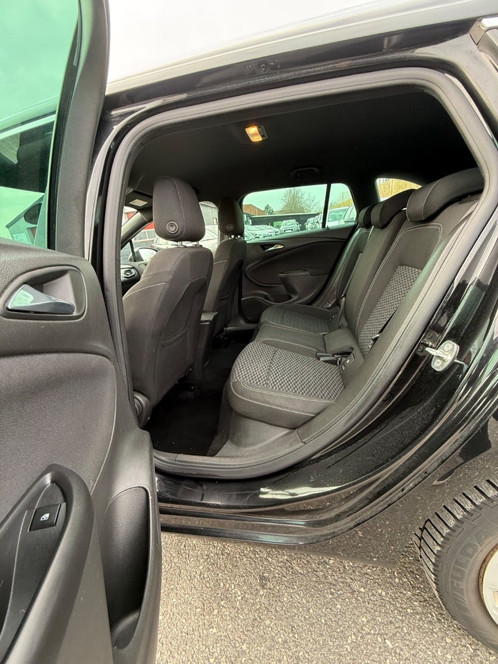 Opel Astra 1,6 CDTi 136 Dynamic Sports Tourer aut. 5d