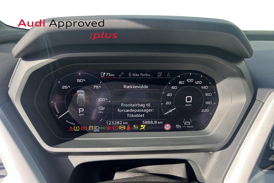 Audi Q4 e-tron 40 Attitude 5d