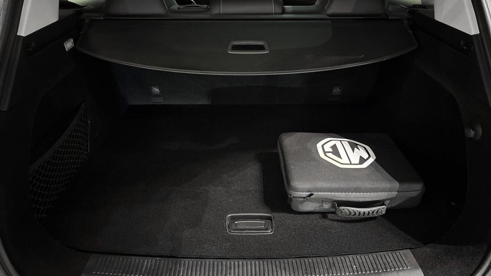 MG Marvel R Performance 5d