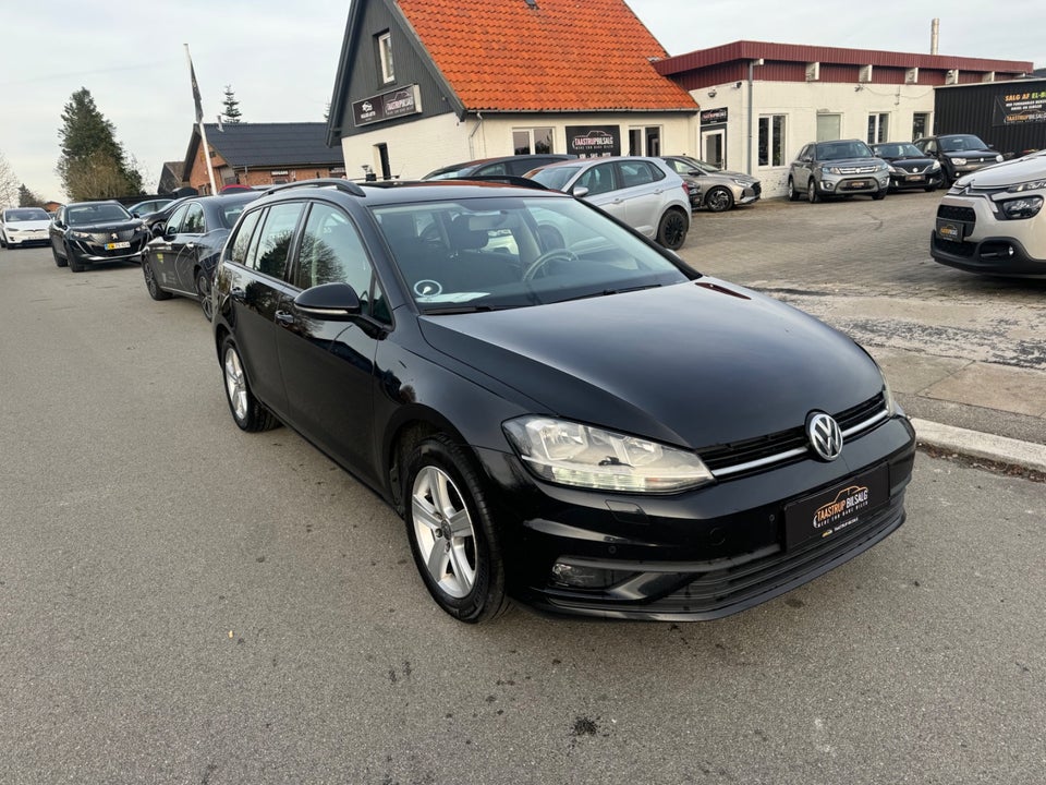 VW Golf VII 1,6 TDi 115 Trendline DSG 5d