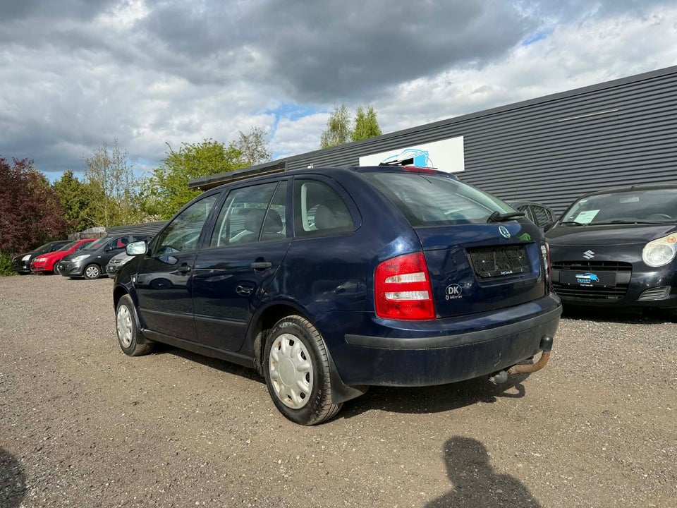 Skoda Fabia 1,4 16V 75 Ambiente 4d