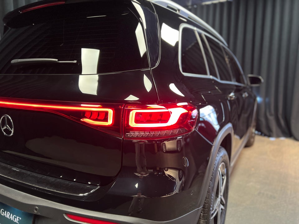 Mercedes EQB250+ AMG Line 5d